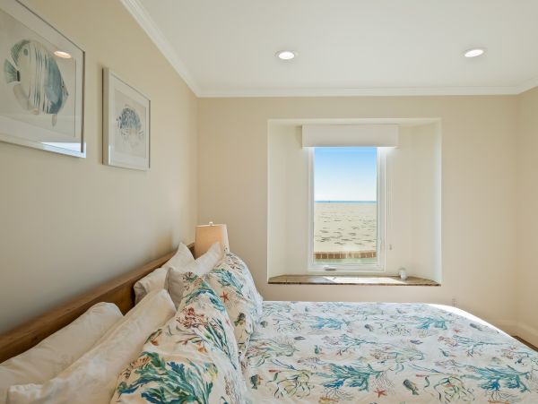 Santa Barbara County Home 1017278