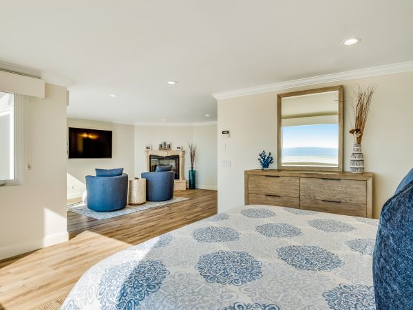 Santa Barbara County Home 1017278