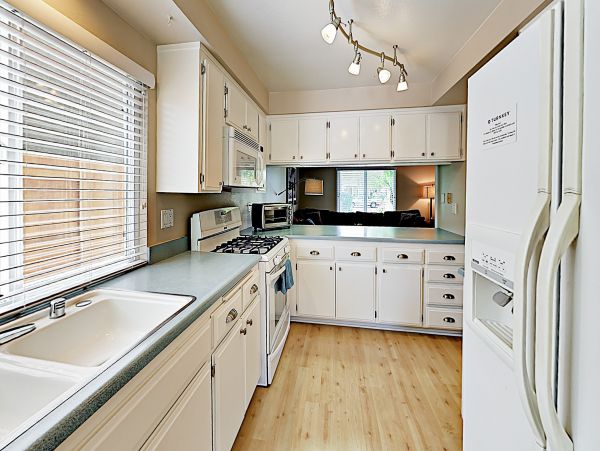 Santa Barbara County Home 1017279