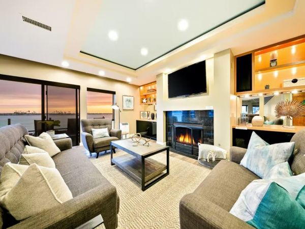 Luxury Bay Front Vacation Home in San Diego 8 Guests