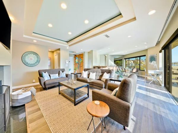 Luxury Bay Front Vacation Home in San Diego 8 Guests
