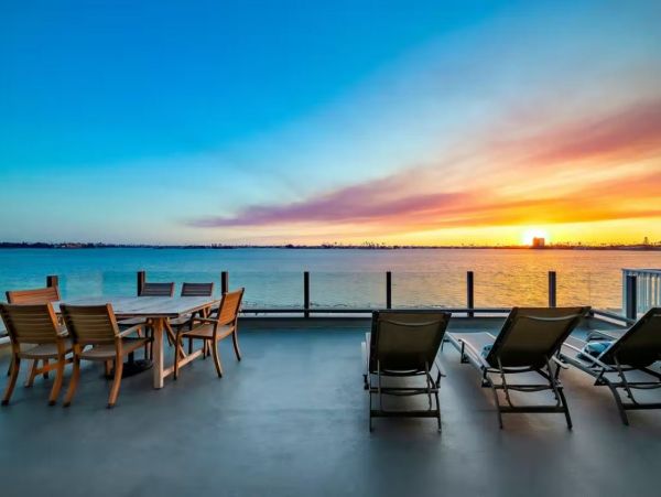 Luxury Bay Front Vacation Home in San Diego 8 Guests