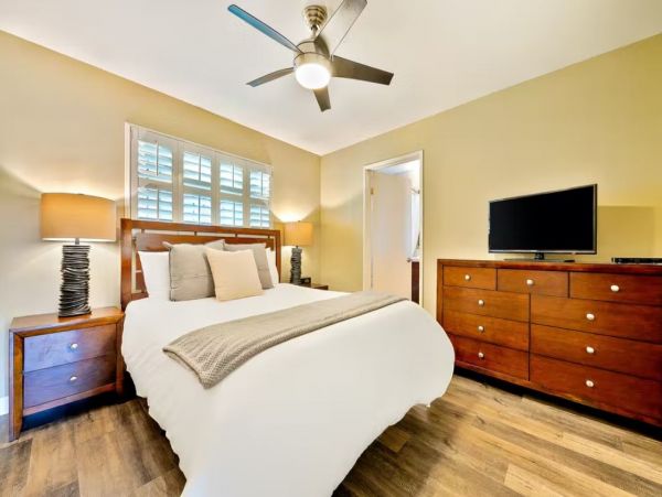 Luxury Bay Front Vacation Home in San Diego 8 Guests