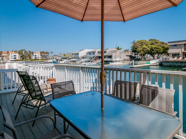 Santa Barbara County Home 1017282