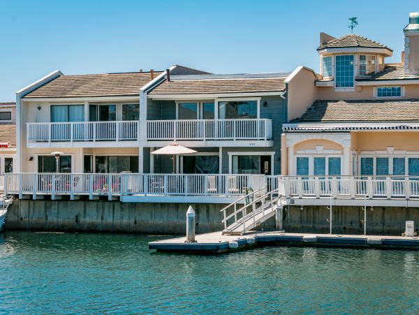 Santa Barbara County Home 1017282