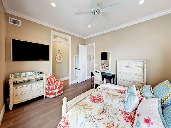 Santa Barbara County Home 1017284