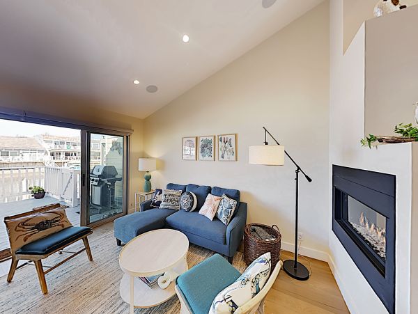 Santa Barbara County Home 1017287