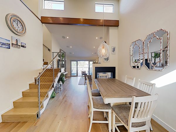 Santa Barbara County Home 1017287
