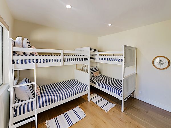 Santa Barbara County Home 1017287