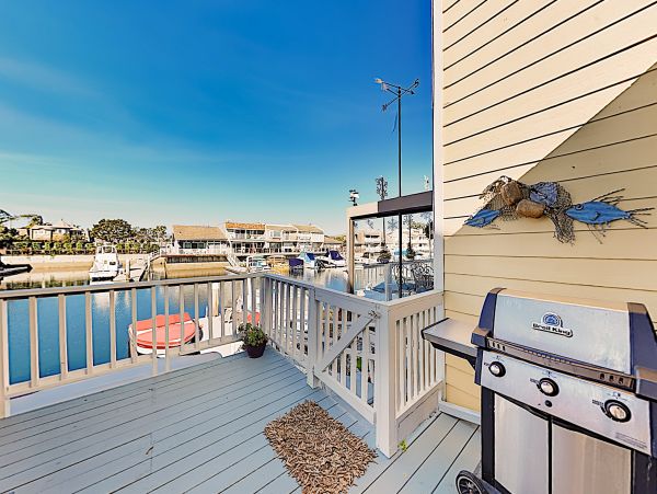 Santa Barbara County Home 1017287