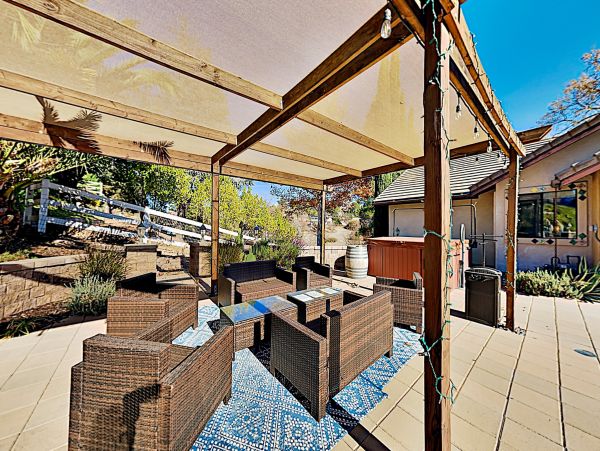 Santa Barbara County Home 1017288