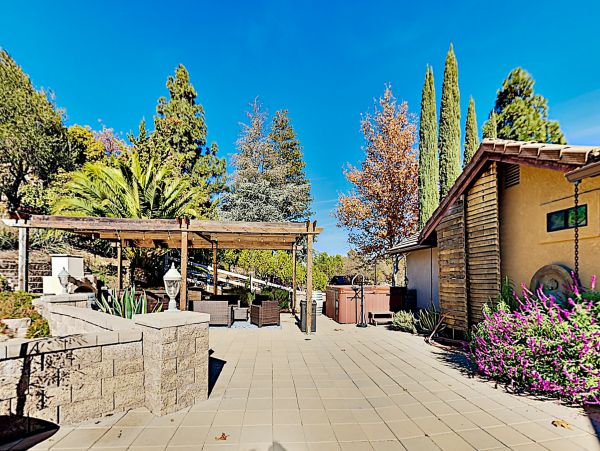 Santa Barbara County Home 1017288