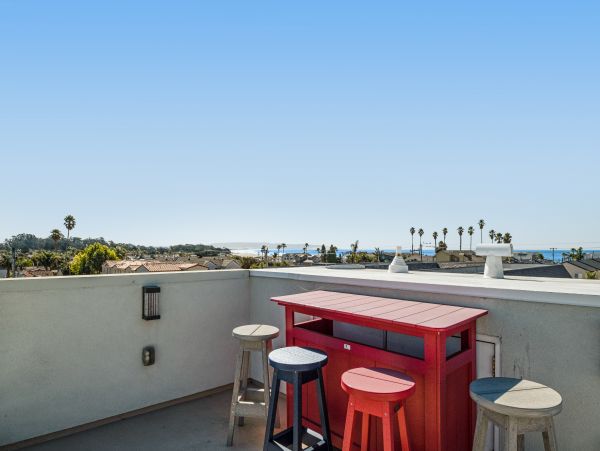 Santa Barbara County Home 1017289