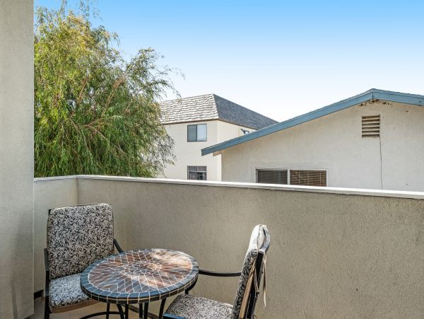 Santa Barbara County Home 1017289