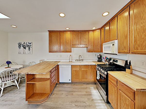Santa Barbara County Home 1017291