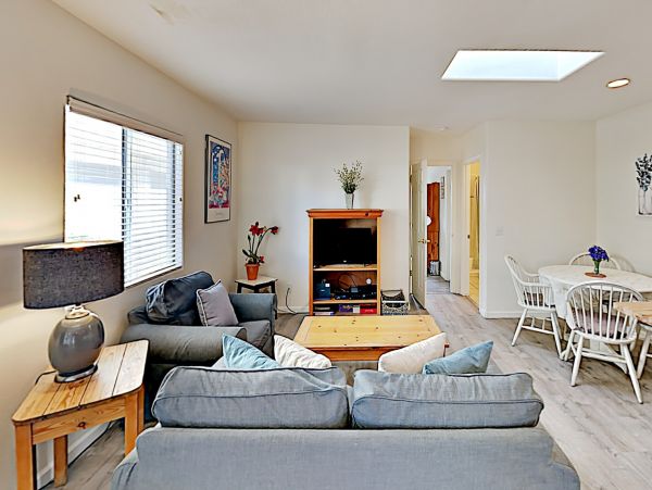 Santa Barbara County Home 1017291