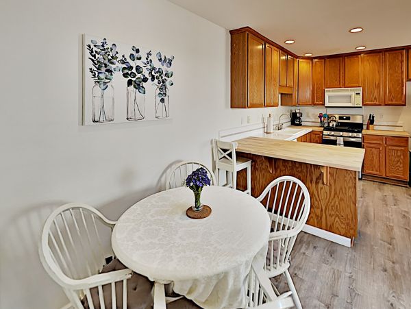 Santa Barbara County Home 1017291