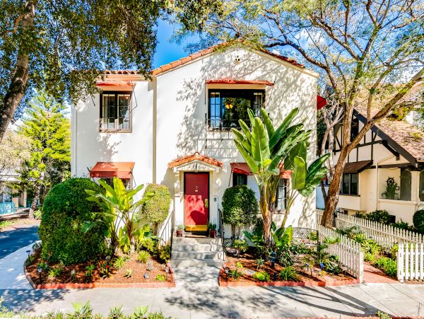 Santa Barbara County Home 1017292