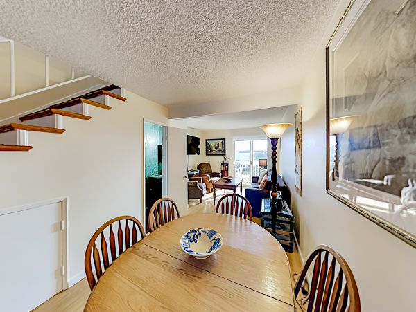 Santa Barbara County Home 1017294