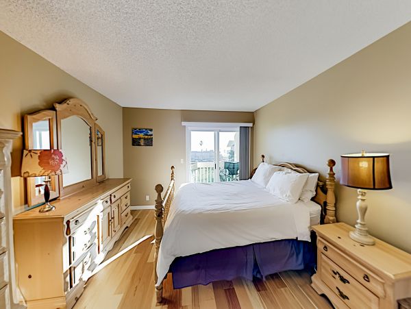 Santa Barbara County Home 1017294