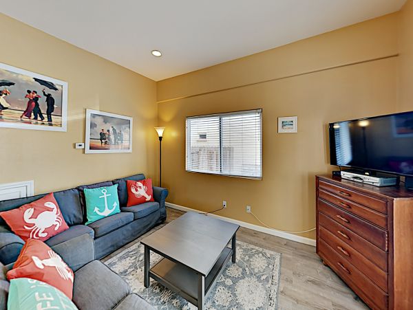 Santa Barbara County Home 1017296