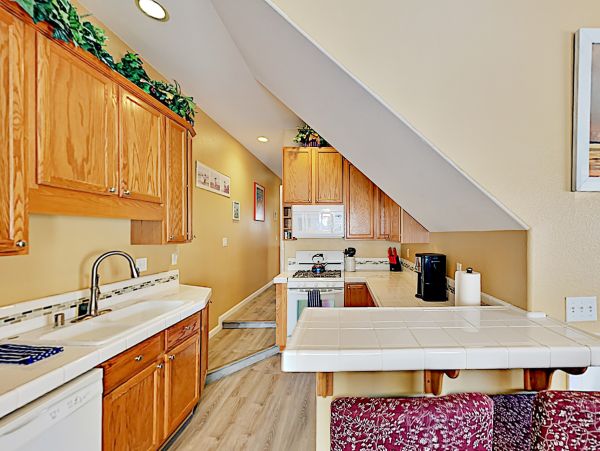 Santa Barbara County Home 1017296