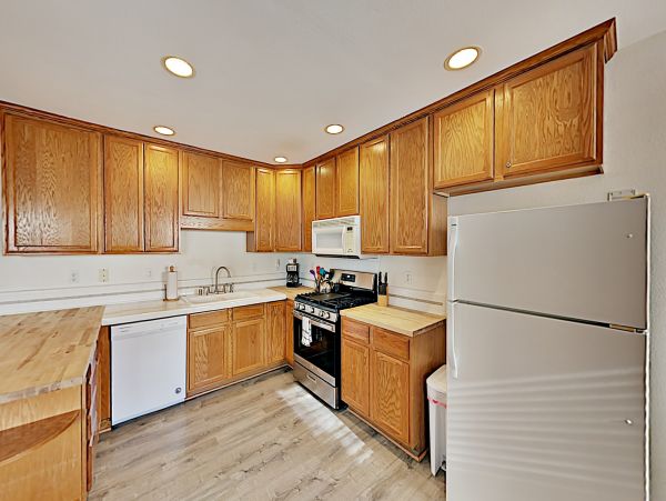 Santa Barbara County Home 1017296