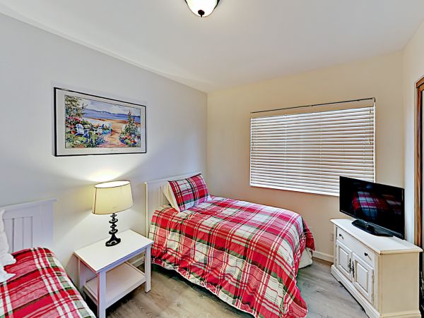 Santa Barbara County Home 1017296
