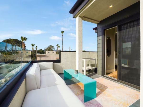 San Diego Luxury Vacation Home Sleeps 10 Guests