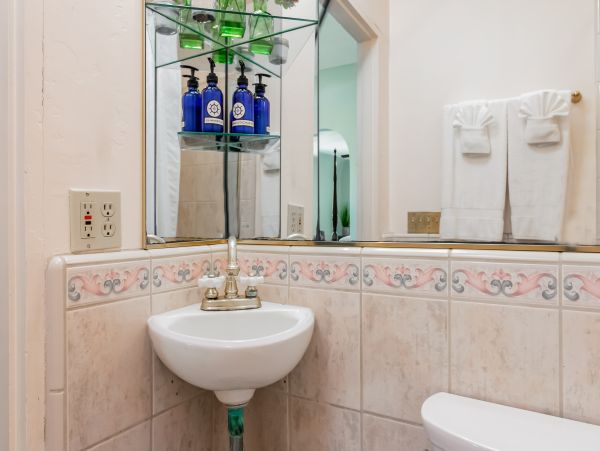 Santa Barbara County Home 1017302