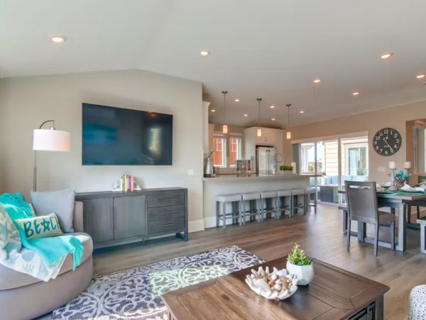 Wonderful Bayside Vacation 3 Bedroom Home in Mission Beach
