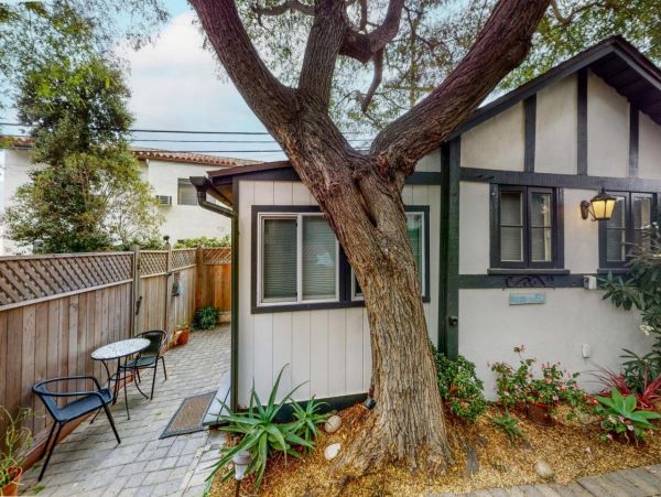 Lovely Vacation Rental with 1 Bedroom