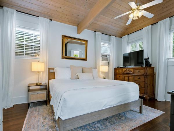 Lovely Vacation Rental with 1 Bedroom
