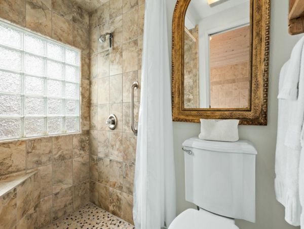 Lovely Vacation Rental with 1 Bedroom
