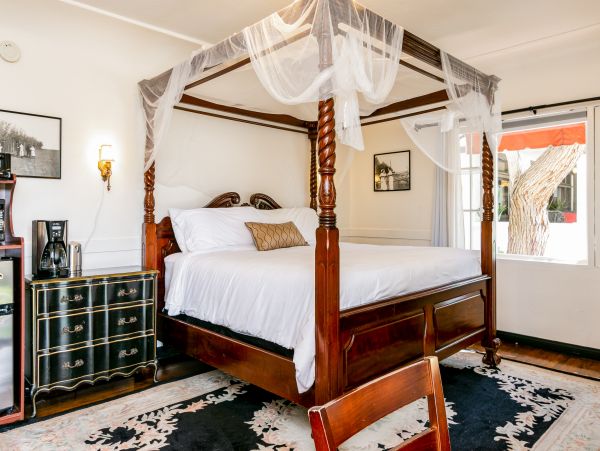 Santa Barbara County Home 1017307