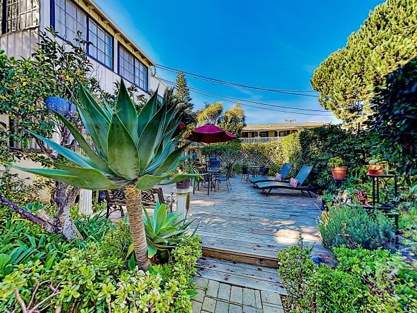 Santa Barbara County Home 1017307