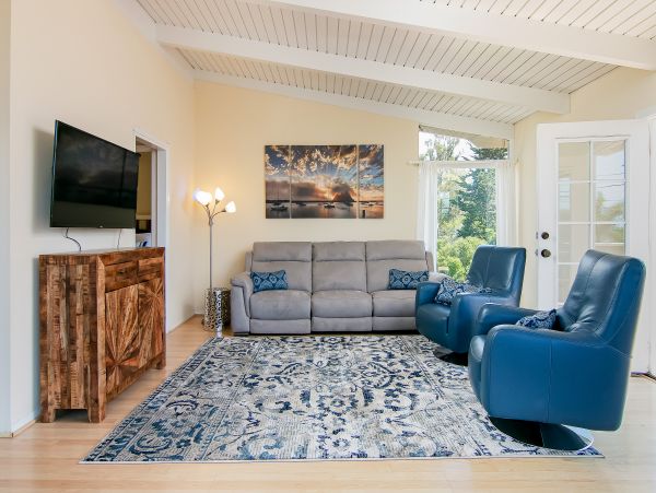 Santa Barbara County Home 1017308