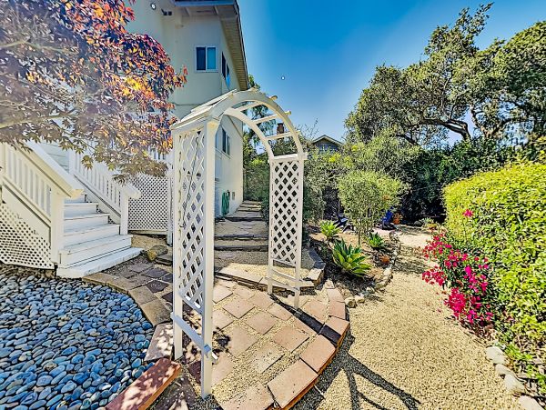 Santa Barbara County Home 1017308