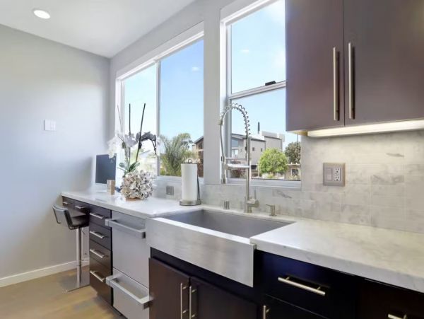 San Diego Modern Vacation Home Sleeps 8 Guests