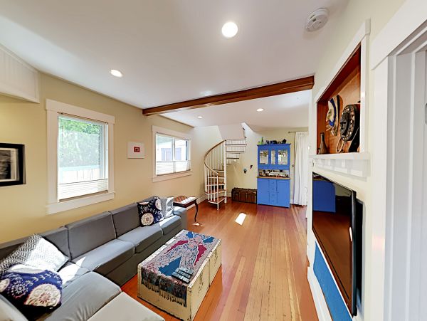 Santa Barbara County Home 1017311