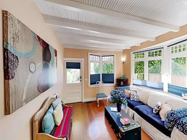Santa Barbara County Home 1017311
