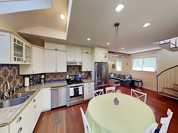 Santa Barbara County Home 1017311