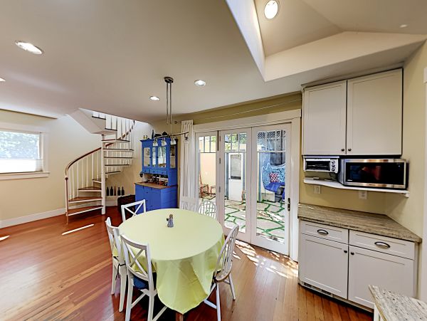 Santa Barbara County Home 1017311