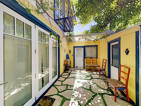 Santa Barbara County Home 1017311