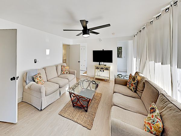 Santa Barbara County Home 1017312