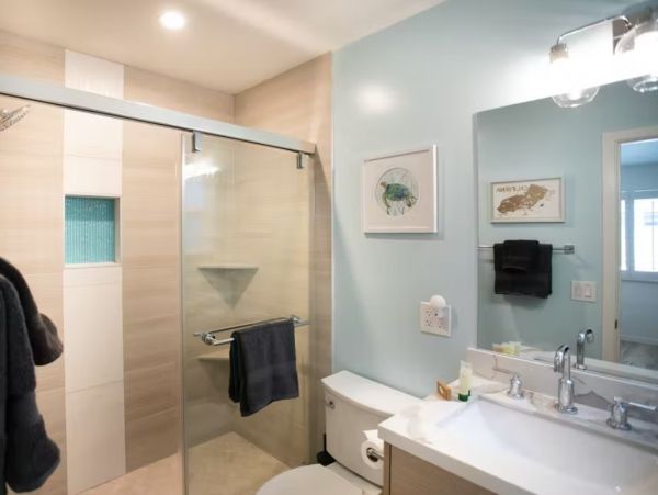 Mission Beach 3 Bedroom Plus Loft Home with Private Hot Tub