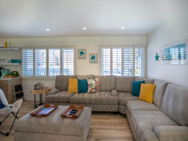 Mission Beach 3 Bedroom Plus Loft Home with Private Hot Tub