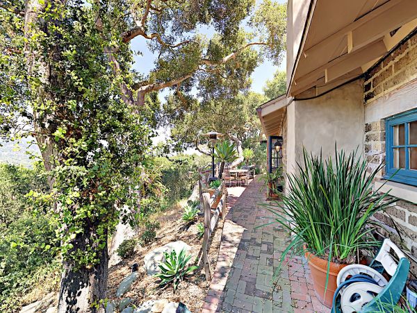 Santa Barbara County Home 1017315