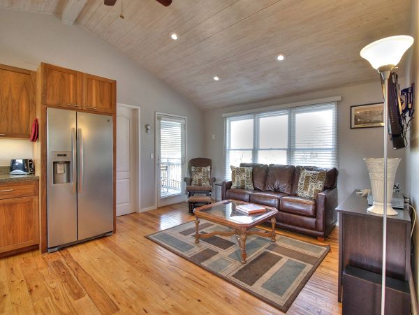 Santa Barbara County Home 1017317