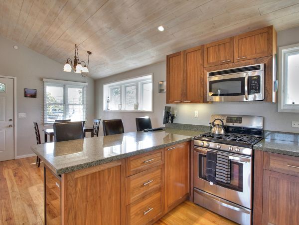 Santa Barbara County Home 1017317